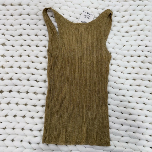 Gold Ribbed Tank Top - Picture 5 of 5